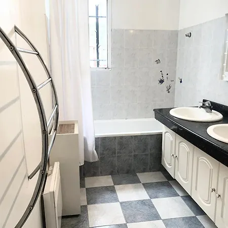 Maison Familiale A Avec Jardin Semesterbostad Saint-Pée-sur-Nivelle